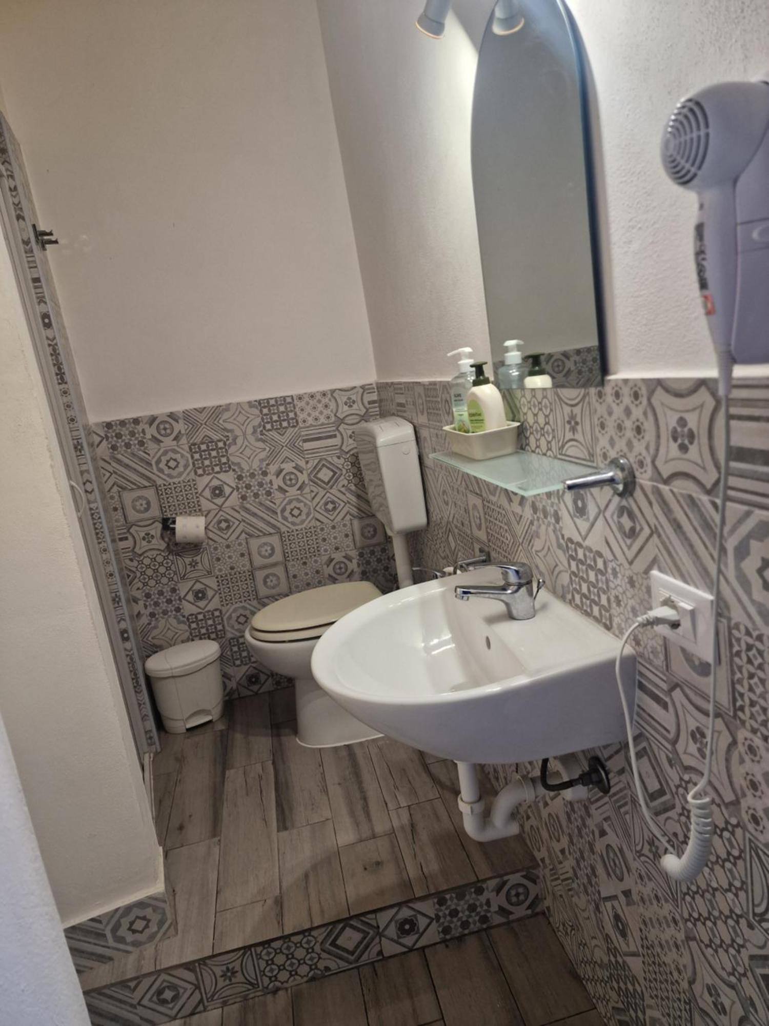 Casa Le Coccole Con Parcheggio Livorno